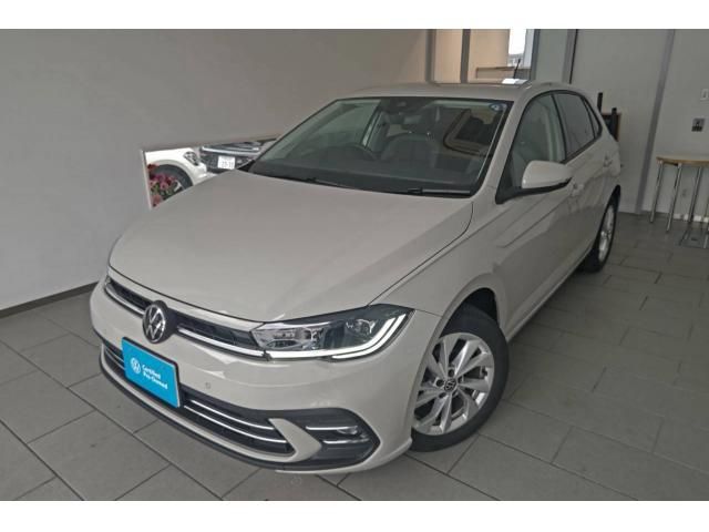 VOLKSWAGEN / VOLKSWAGEN POLO
