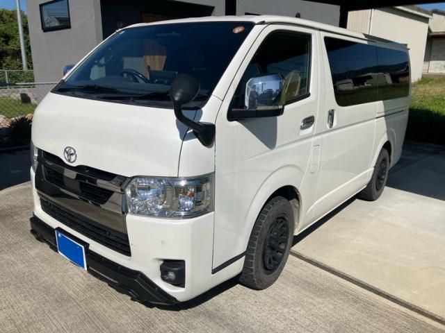 TOYOTA / HIACE van 2WD