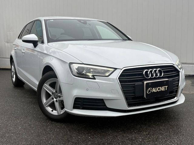 AUDI / AUDI A3 SPORTBACK