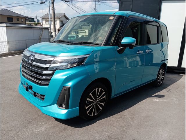 TOYOTA / ROOMY