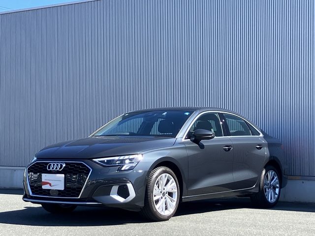 AUDI / AUDI A3 Sedan
