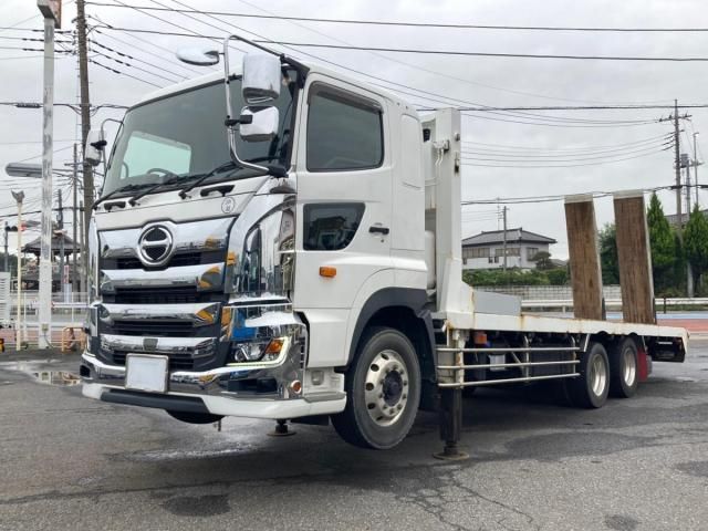 HINO / PROFIA