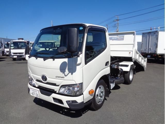 TOYOTA / DYNA