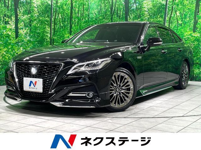 TOYOTA / CROWN sedan hybrid