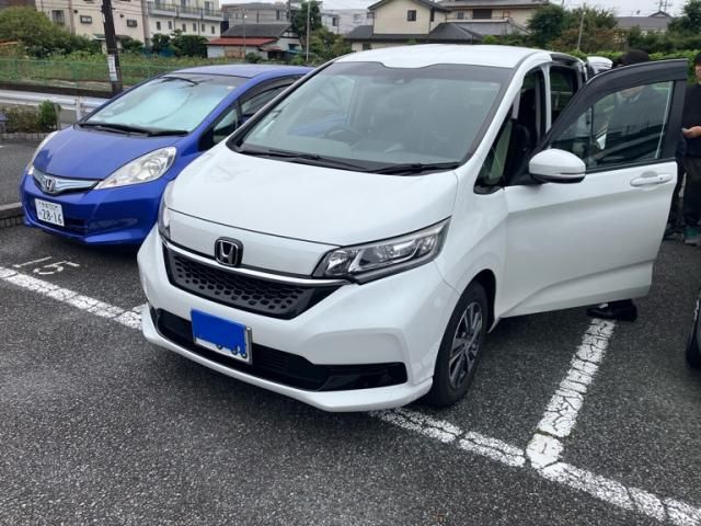 HONDA / FREED