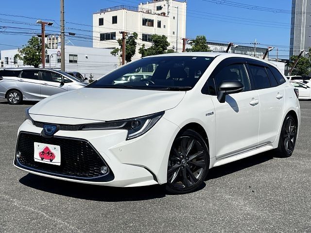 TOYOTA / COROLLA TOURING HYBRID