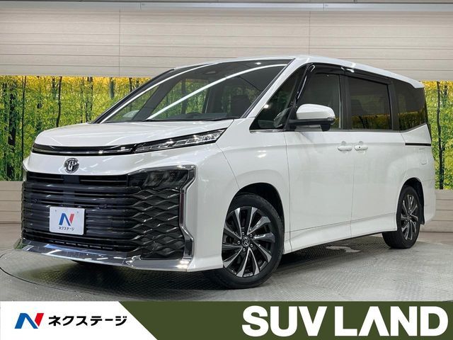 TOYOTA / VOXY