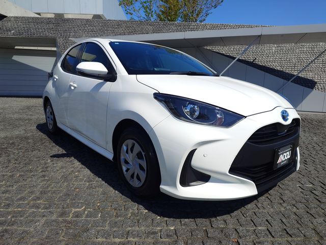 TOYOTA / YARIS HYBRID