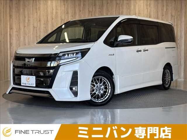 TOYOTA / NOAH HYBRID