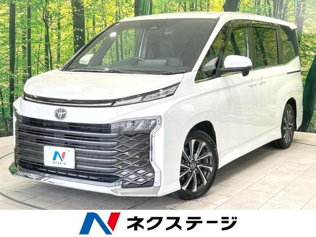 TOYOTA / VOXY