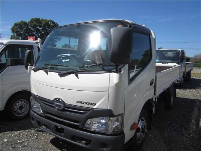 HINO / デュトロ