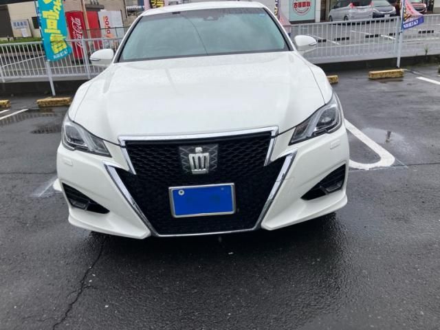 TOYOTA / CROWN sedan