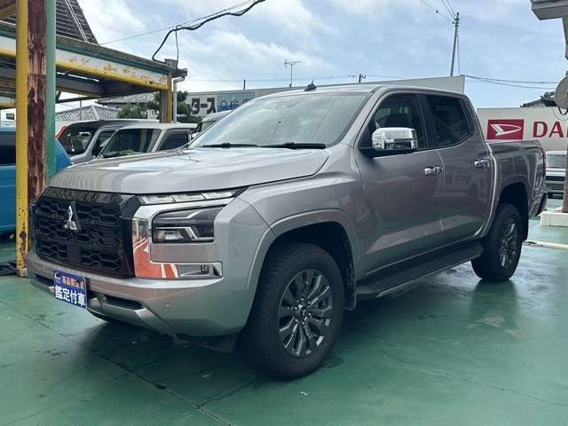 MITSUBISHI / TRITON
