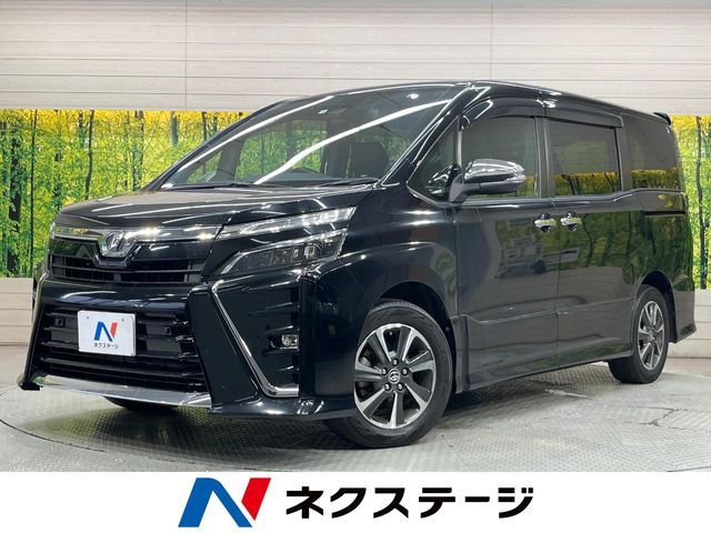 TOYOTA / VOXY