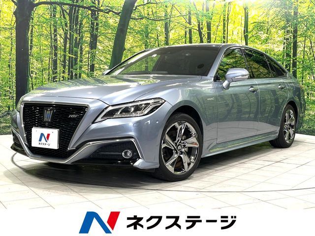 TOYOTA / CROWN sedan hybrid 4WD