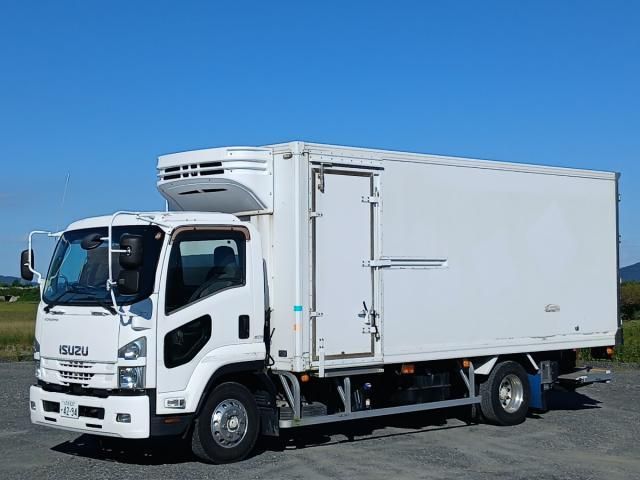 Japanese used car Ref# 1718535 ISUZU / FORWARD