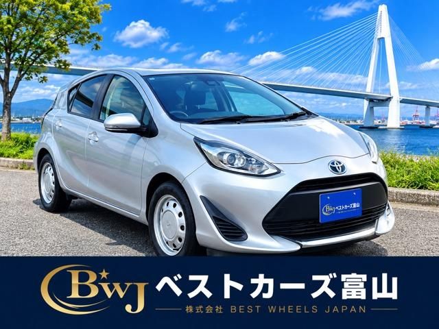 TOYOTA / AQUA