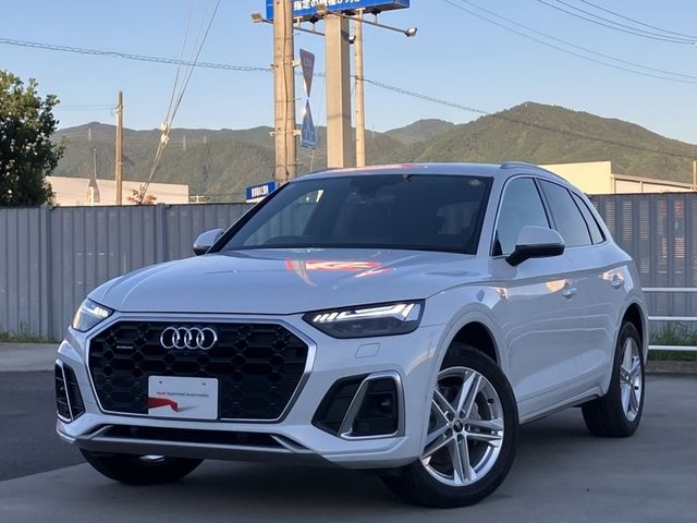 AUDI / AUDI Q5