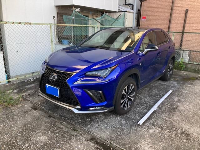 TOYOTA / LEXUS NX300h