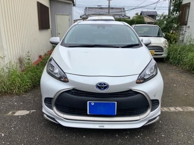 TOYOTA / AQUA