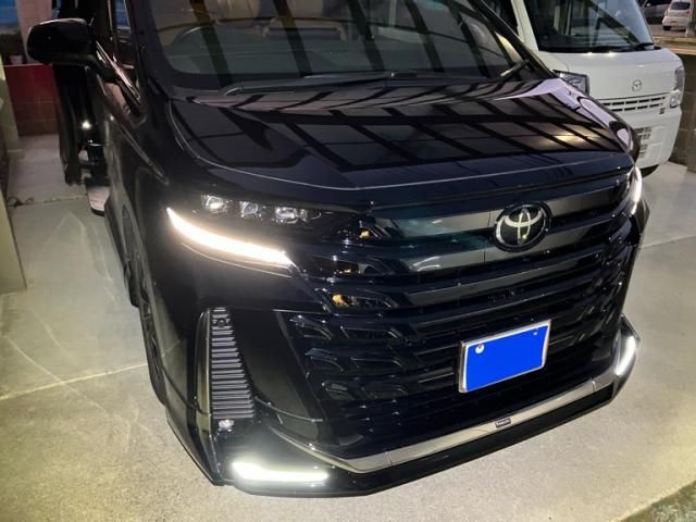TOYOTA / VELLFIRE  HYBRID