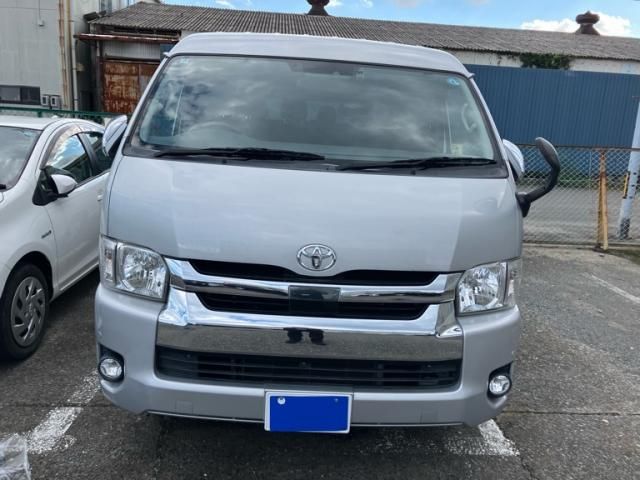 TOYOTA / HIACE wagon
