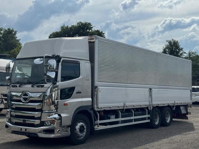 HINO / PROFIA