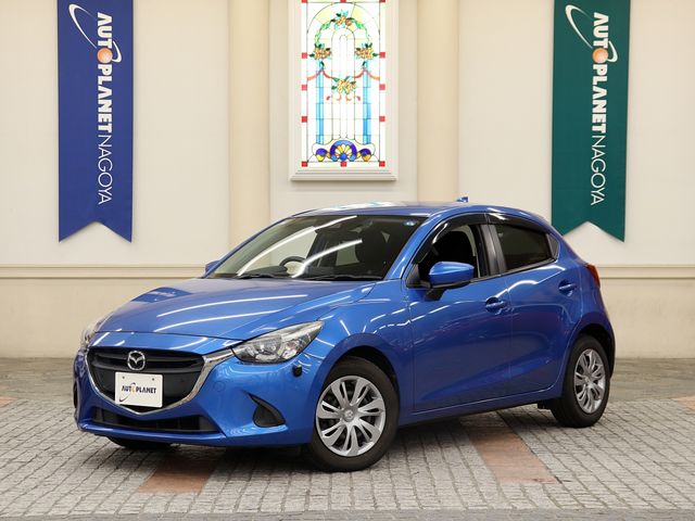 MAZDA / DEMIO