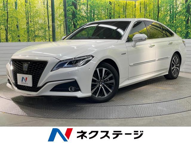 Japanese used car Ref# 1719041 TOYOTA / CROWN sedan hybrid