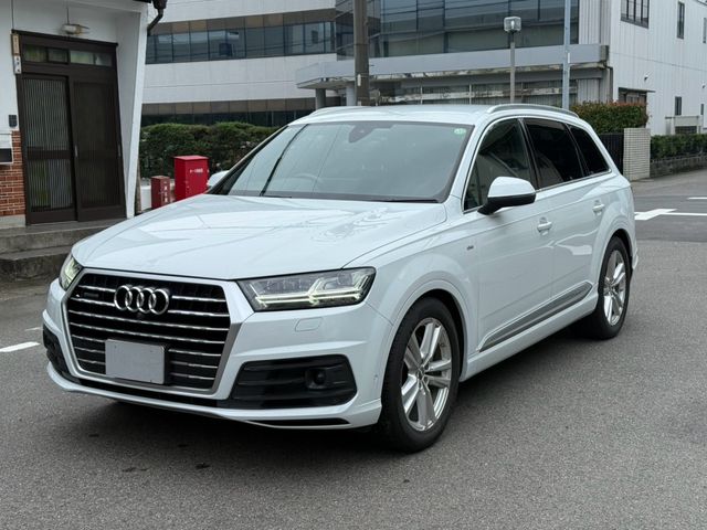 AUDI / AUDI  Q7