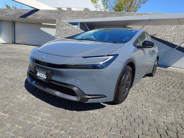 TOYOTA / PRIUS