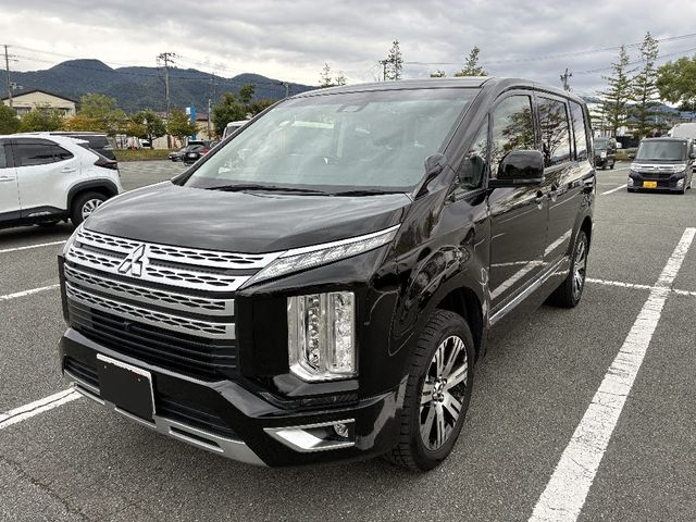 MITSUBISHI / DELICA D:5 4WD