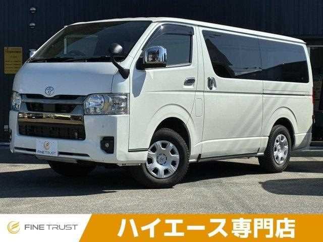 TOYOTA / HIACE van 4WD