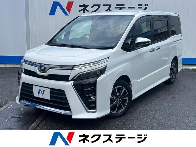 TOYOTA / VOXY