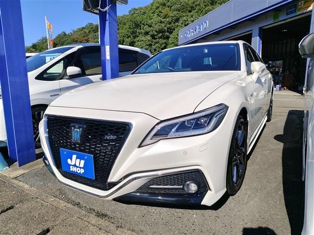 TOYOTA / CROWN sedan hybrid