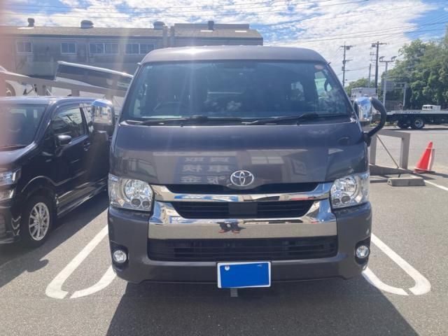 TOYOTA / HIACE van 2WD