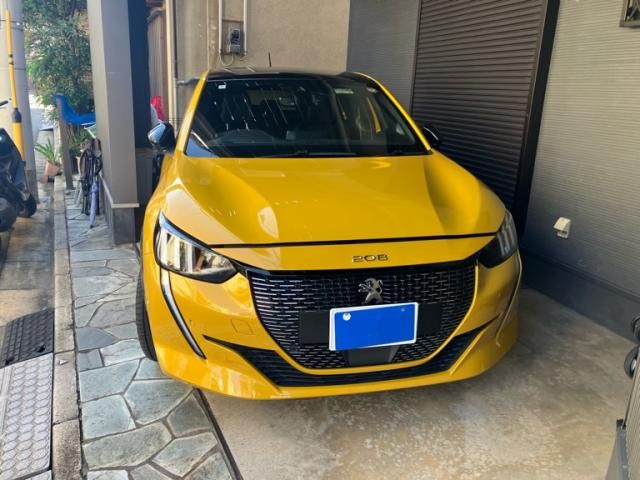 PEUGEOT / PEUGEOT 208