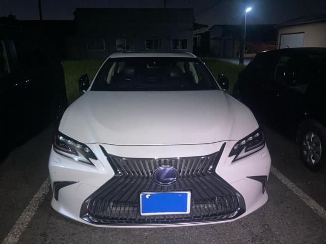 TOYOTA / LEXUS ES300h