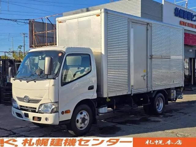 Japanese used car Ref# 1720070 HINO / DUTRO