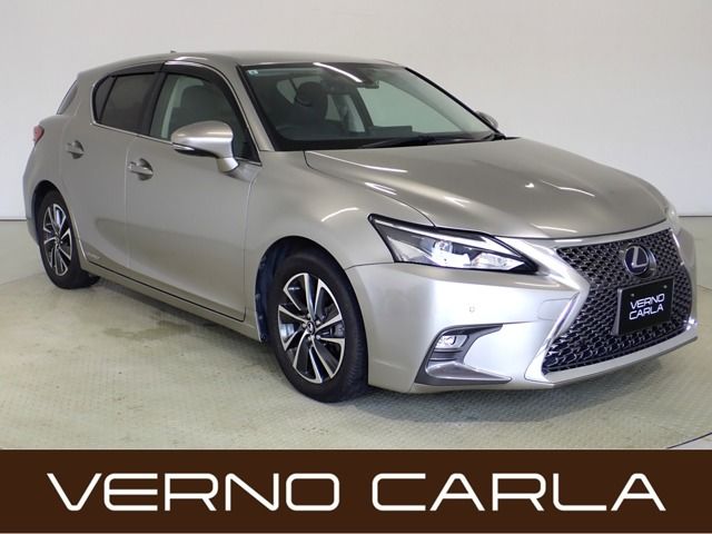 TOYOTA / LEXUS CT200h