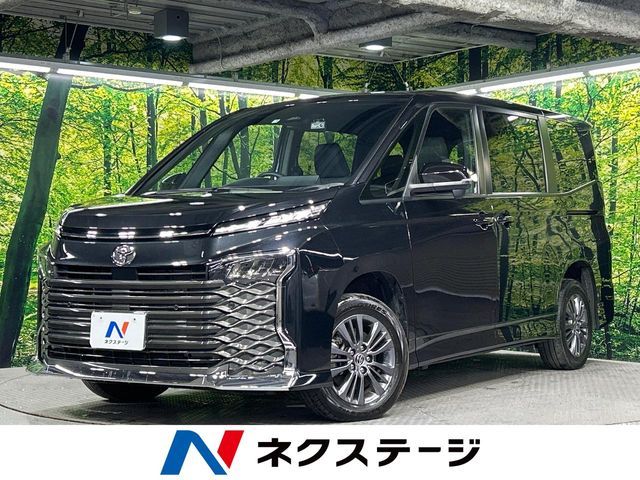 TOYOTA / VOXY 4WD