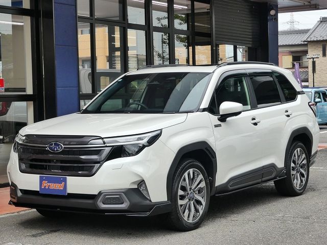 Japanese used car Ref# 1720320 SUBARU / FORESTER