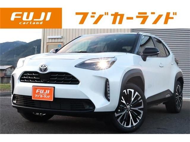 Japanese used car Ref# 1720577 TOYOTA / YARIS CROSS HYBRID