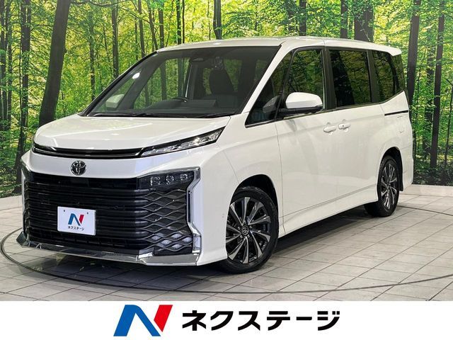 TOYOTA / VOXY