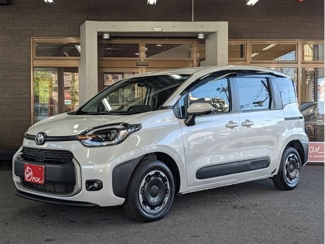 TOYOTA / SIENTA HYBRID