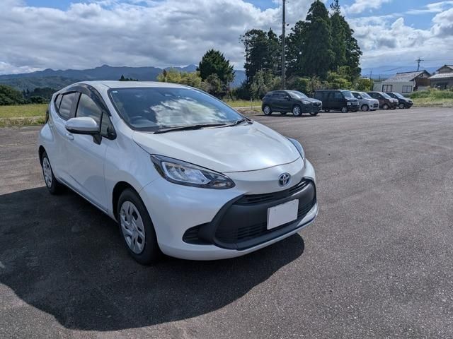 TOYOTA / AQUA