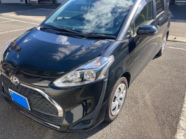 TOYOTA / SIENTA