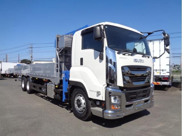 ISUZU / GIGA