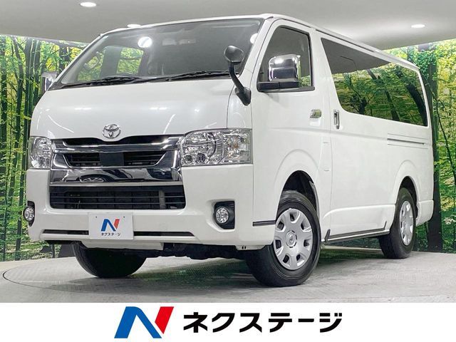 TOYOTA / HIACE van 4WD