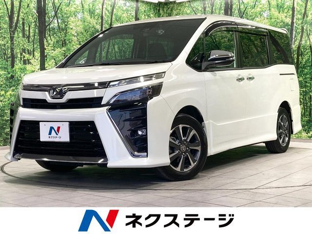 TOYOTA / VOXY